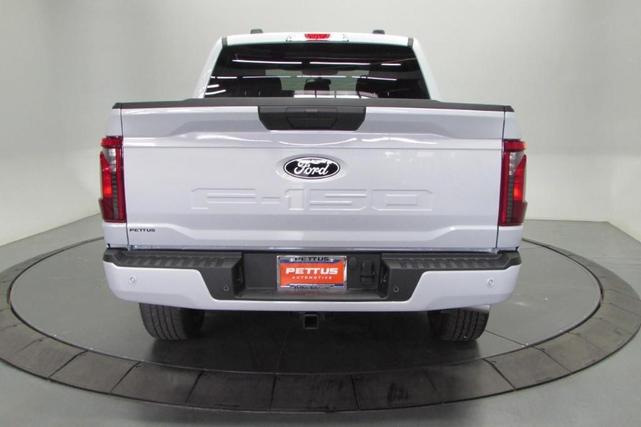 Photo of 2025 Oxford White Ford F-150