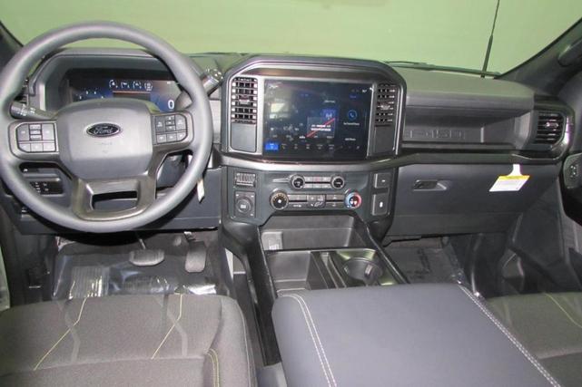 Photo of 2025 Oxford White Ford F-150