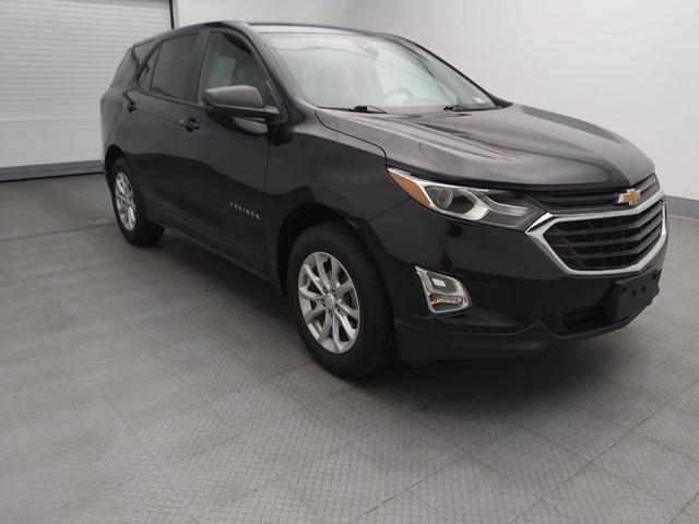 Photo of 2020 Midnight Blue Metallic Chevrolet Equinox