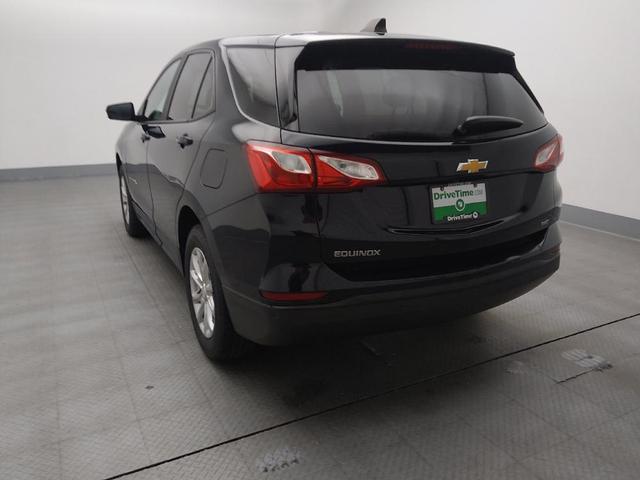 Photo of 2020 Midnight Blue Metallic Chevrolet Equinox
