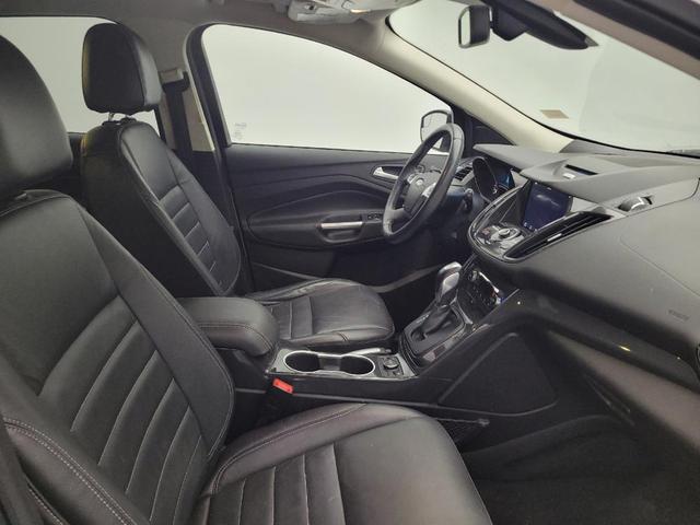 Photo of 2016 Ingot Silver Ford Escape
