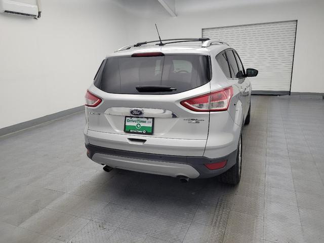 Photo of 2016 Ingot Silver Ford Escape