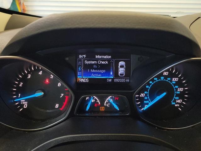 Photo of 2016 Ingot Silver Ford Escape