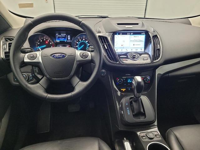 Photo of 2016 Ingot Silver Ford Escape