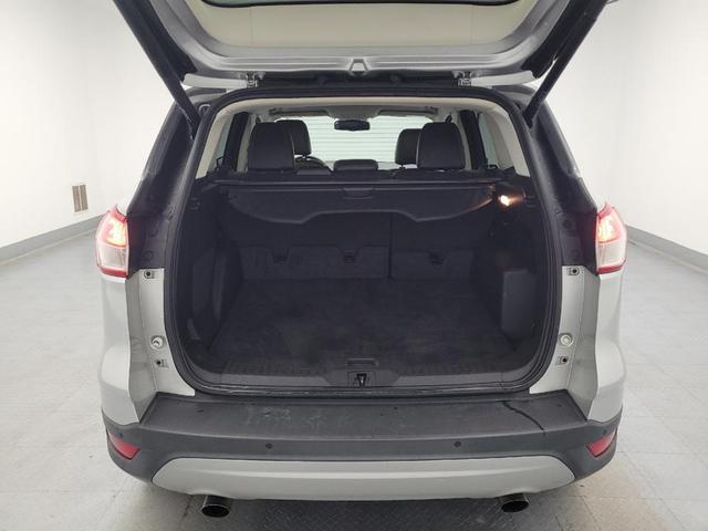 Photo of 2016 Ingot Silver Ford Escape