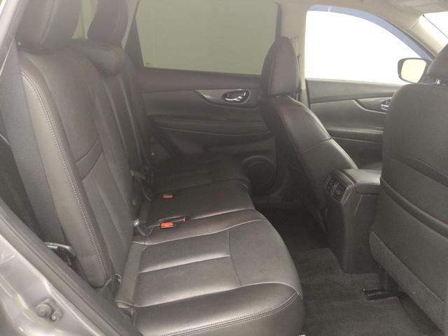 Photo of 2016 Gun Metallic Nissan Rogue