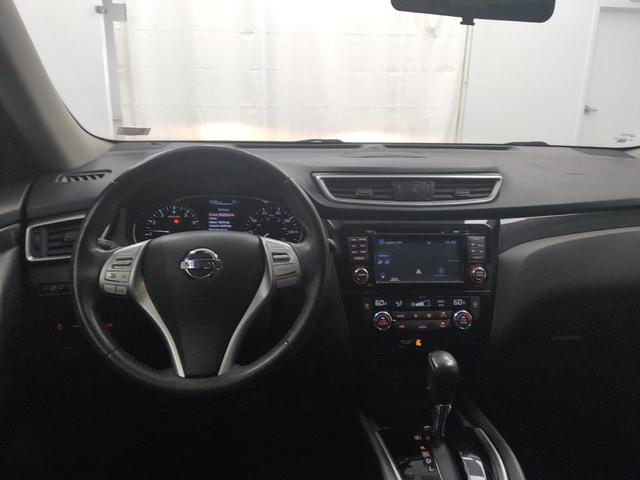 Photo of 2016 Gun Metallic Nissan Rogue