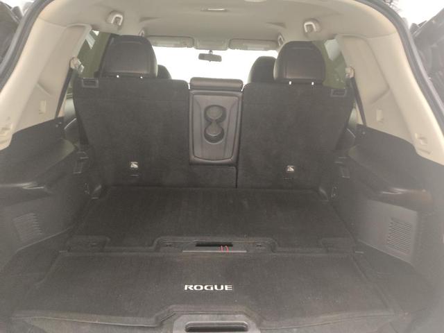 Photo of 2016 Gun Metallic Nissan Rogue