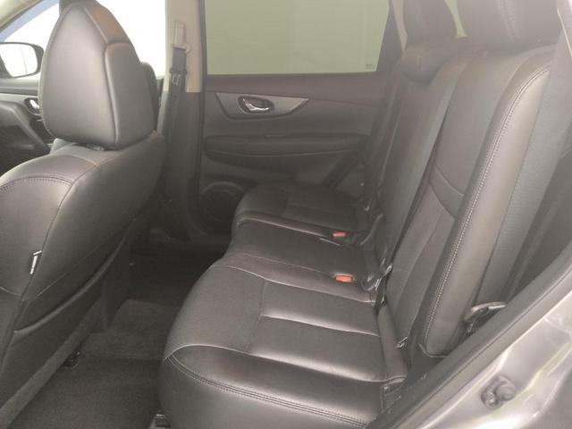 Photo of 2016 Gun Metallic Nissan Rogue