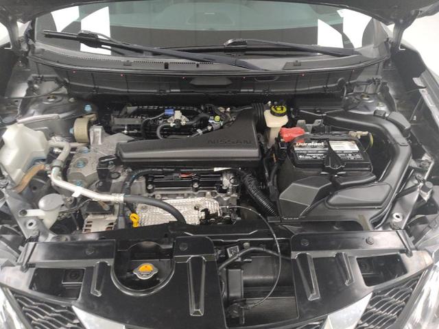 Photo of 2016 Gun Metallic Nissan Rogue