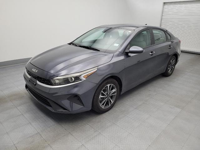 Photo of 2023 Gravity Gray Kia Forte