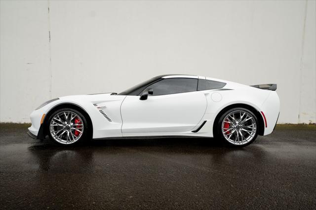Photo of 2018 Arctic White Chevrolet Corvette