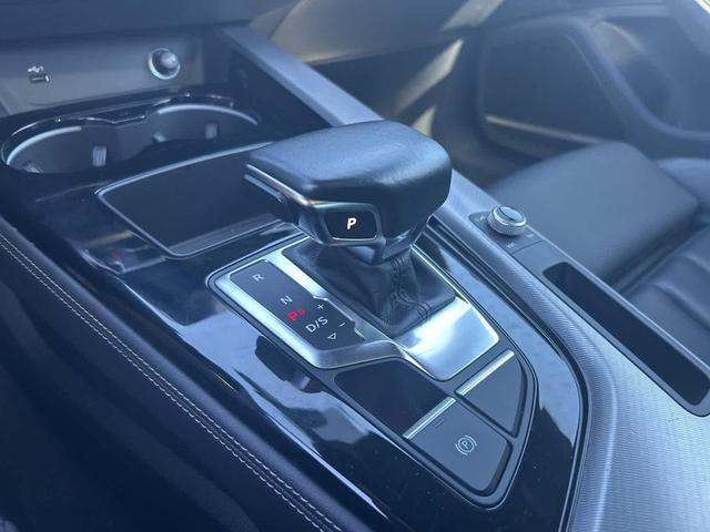 Photo of 2021 Glacier White Metallic Audi A5