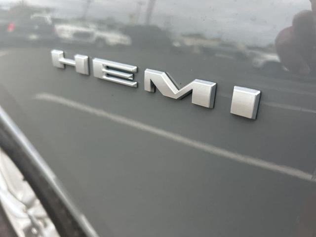 Photo of 2022 Destroyer Gray Clearcoat Dodge Durango