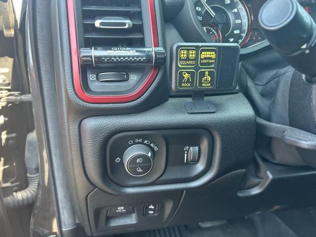 Photo of 2020 Granite Crystal Metallic Clearcoat RAM 1500