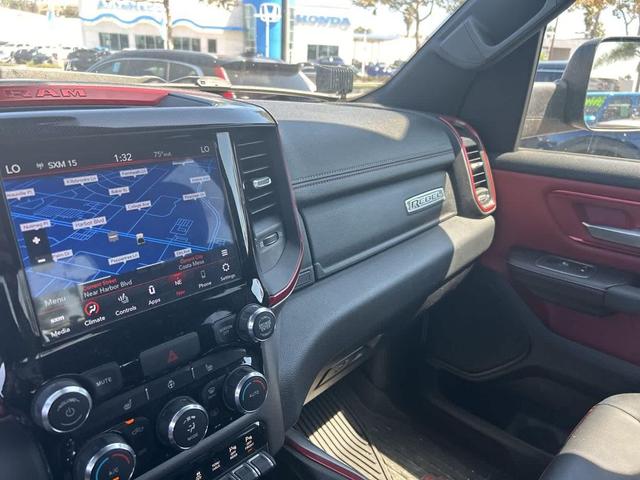 Photo of 2020 Granite Crystal Metallic Clearcoat RAM 1500