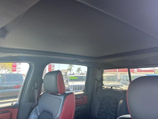 Photo of 2020 Granite Crystal Metallic Clearcoat RAM 1500