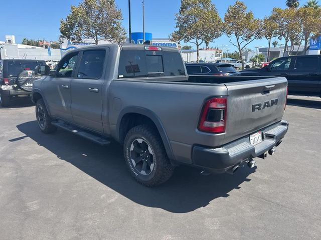 Photo of 2020 Granite Crystal Metallic Clearcoat RAM 1500