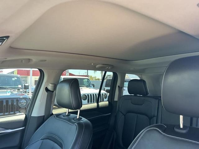 Photo of 2022 Baltic Gray Metallic Clearcoat Jeep Grand Cherokee