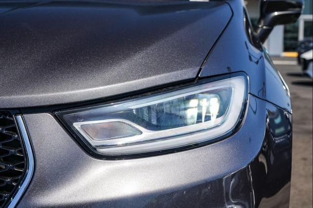Photo of 2022 Granite Crystal Metallic Clearcoat Chrysler Pacifica Hybrid