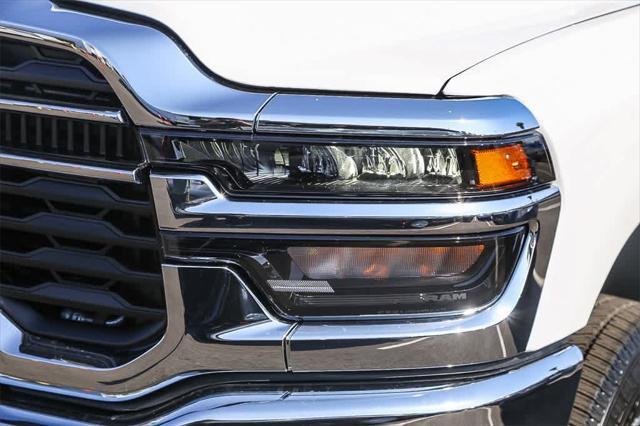 Photo of 2025 Bright White Clearcoat RAM 2500