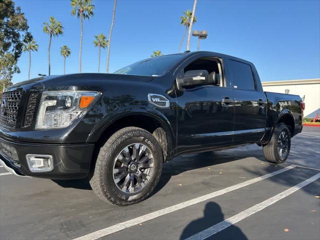 2017 Nissan Titan