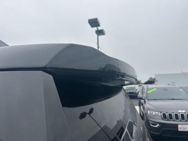 Photo of 2019 Onyx Black GMC Yukon