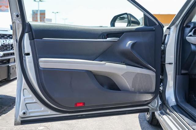 Photo of 2023 Celestial Silver Metallic Toyota Camry
