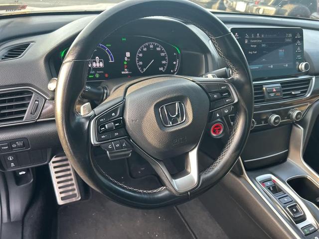 Photo of 2022 Sonic Gray Pearl Honda Accord Hybrid