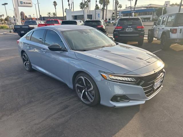 Photo of 2022 Sonic Gray Pearl Honda Accord Hybrid