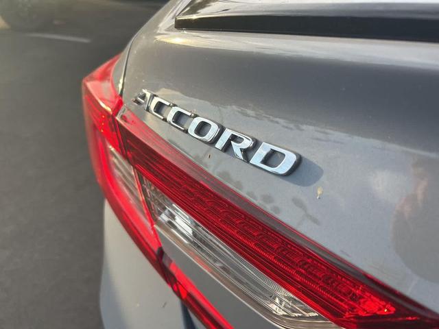 Photo of 2022 Sonic Gray Pearl Honda Accord Hybrid