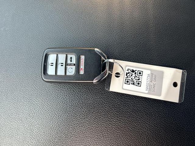 Photo of 2022 Sonic Gray Pearl Honda Accord Hybrid