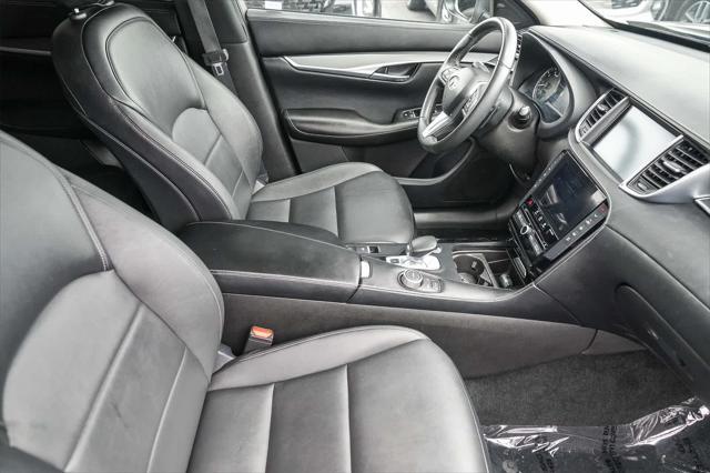 Photo of 2021 Black Obsidian INFINITI QX50