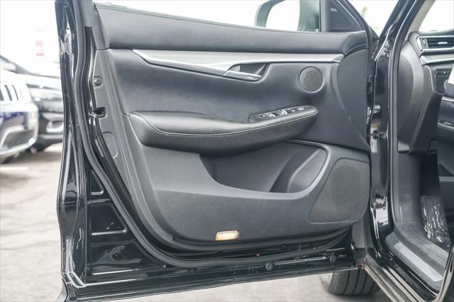 Photo of 2021 Black Obsidian INFINITI QX50