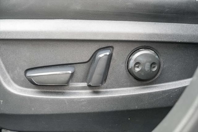 Photo of 2021 Black Obsidian INFINITI QX50