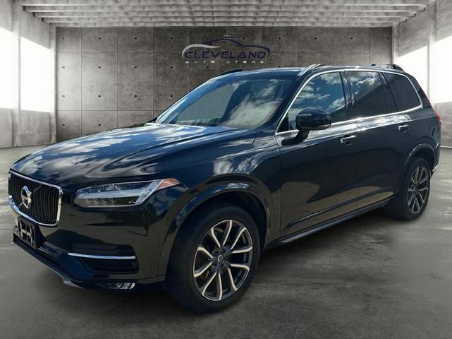 Photo of 2017 Onyx Black Metallic Volvo XC90