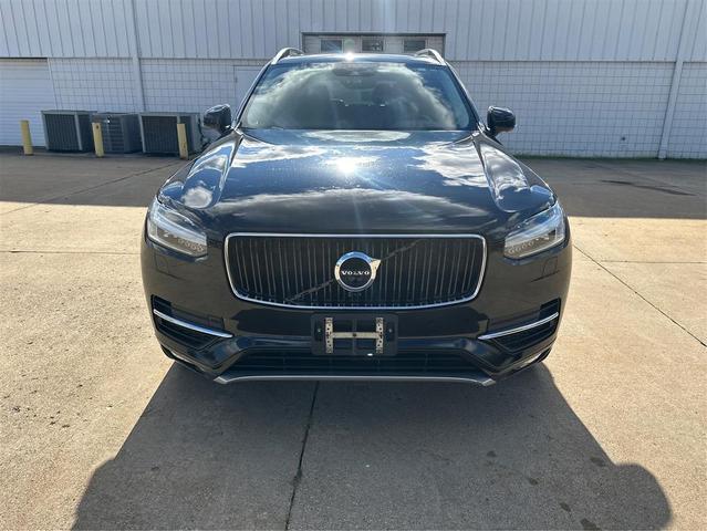 Photo of 2017 Onyx Black Metallic Volvo XC90