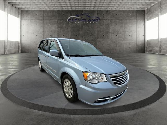 2016 Chrysler Town & Country