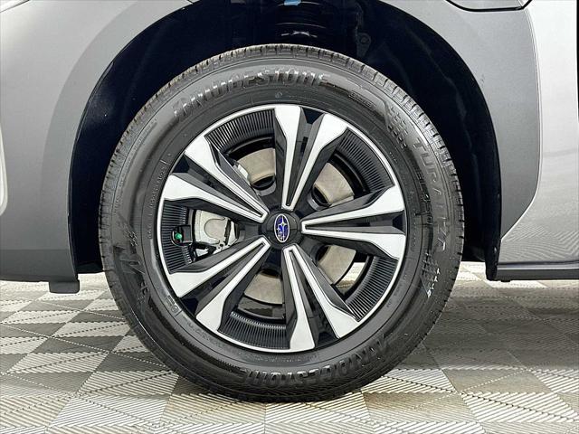 Photo of 2025 Smoked Carbon Subaru Solterra