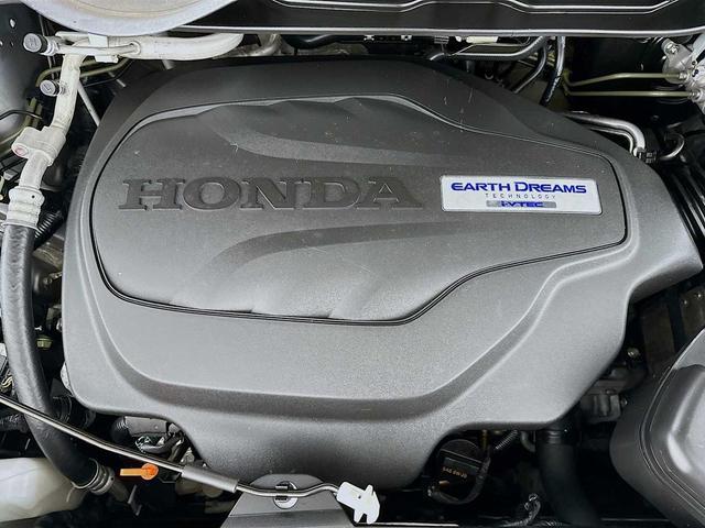Photo of 2020 Lunar Silver Metallic Honda Odyssey