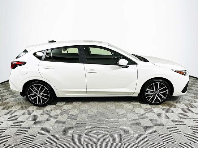 Photo of 2025 Crystal White Pearl Subaru Impreza
