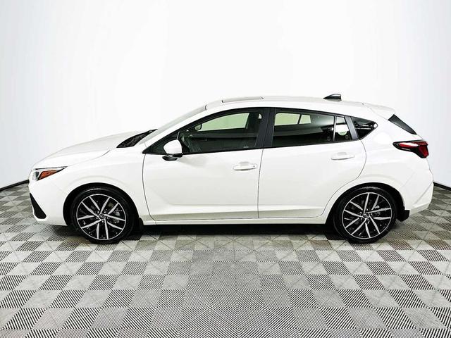 Photo of 2025 Crystal White Pearl Subaru Impreza