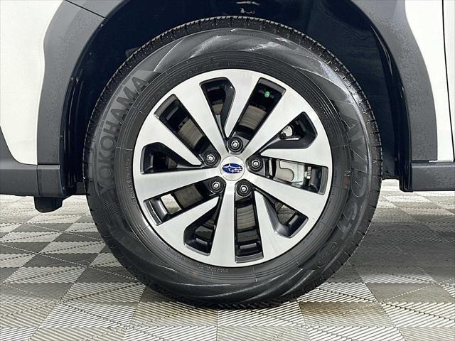 Photo of 2025 Crystal White Pearl Subaru Outback