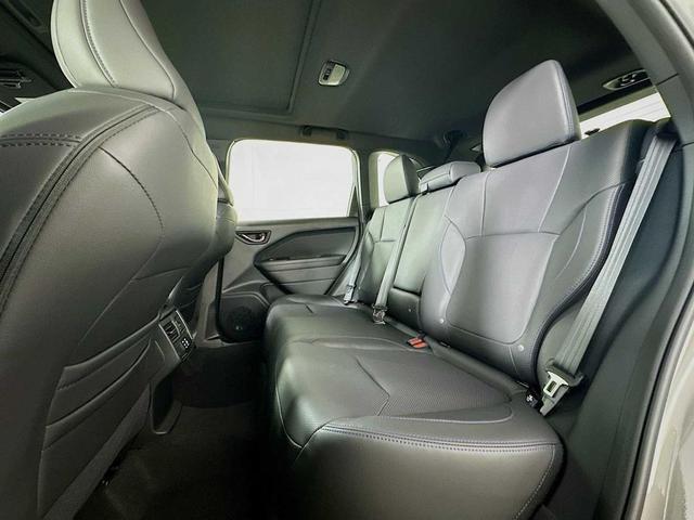 Photo of 2025 River Rock Pearl Subaru Forester
