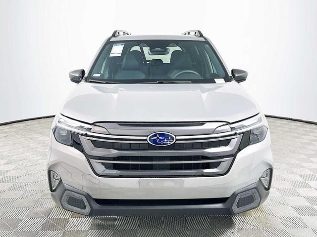 Photo of 2025 River Rock Pearl Subaru Forester