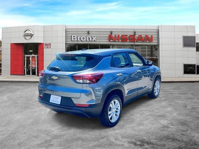 Photo of 2021 Satin Steel Metallic Chevrolet Trailblazer