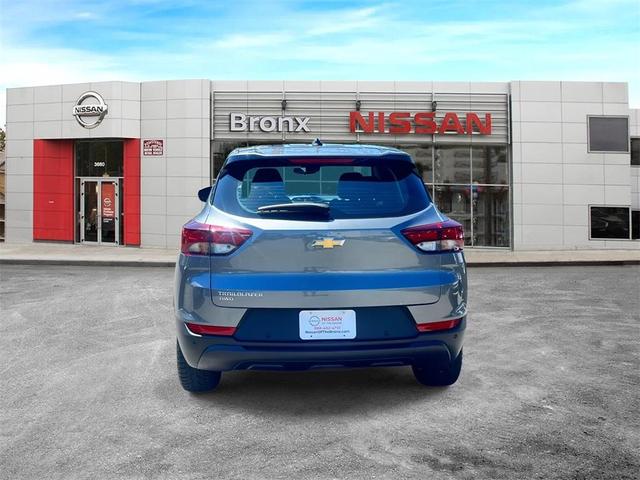 Photo of 2021 Satin Steel Metallic Chevrolet Trailblazer