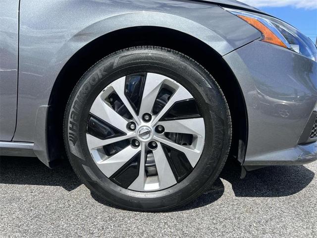 Photo of 2020 Gun Metallic Nissan Altima