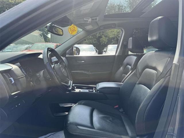 Photo of 2022 Gun Metallic Nissan Pathfinder