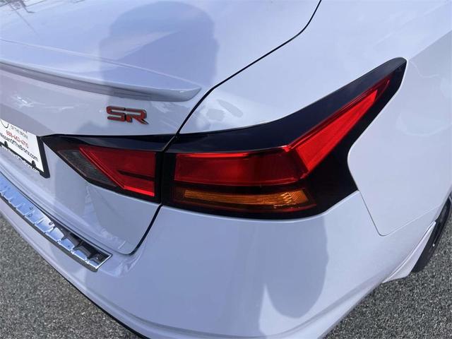 Photo of 2023 Gray Sky Pearl Nissan Altima